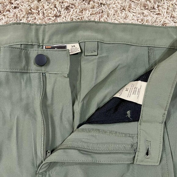 Legendary Outfitters Men’s Cargo Tech Shorts Green, Size 34 (New) - Picture 6 of 12